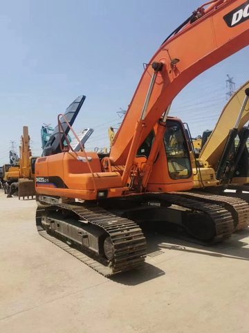 Экскаватор Doosan DH220-7 с гидравлическим насосом б/у