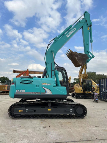 Гусеничный экскаватор Kobelco SK140LC-8 с гидравлическим насосом в хорошем состоянии
