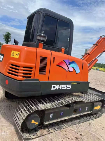 Gebrauchter Doosan DH55 Mini-Raupenbagger mit Hydraulikpumpe